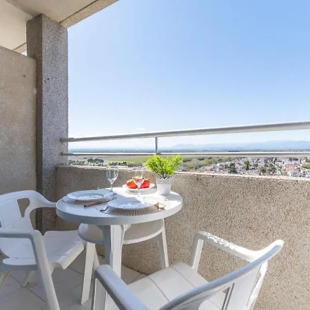 Miami By Interhome * Empuriabrava